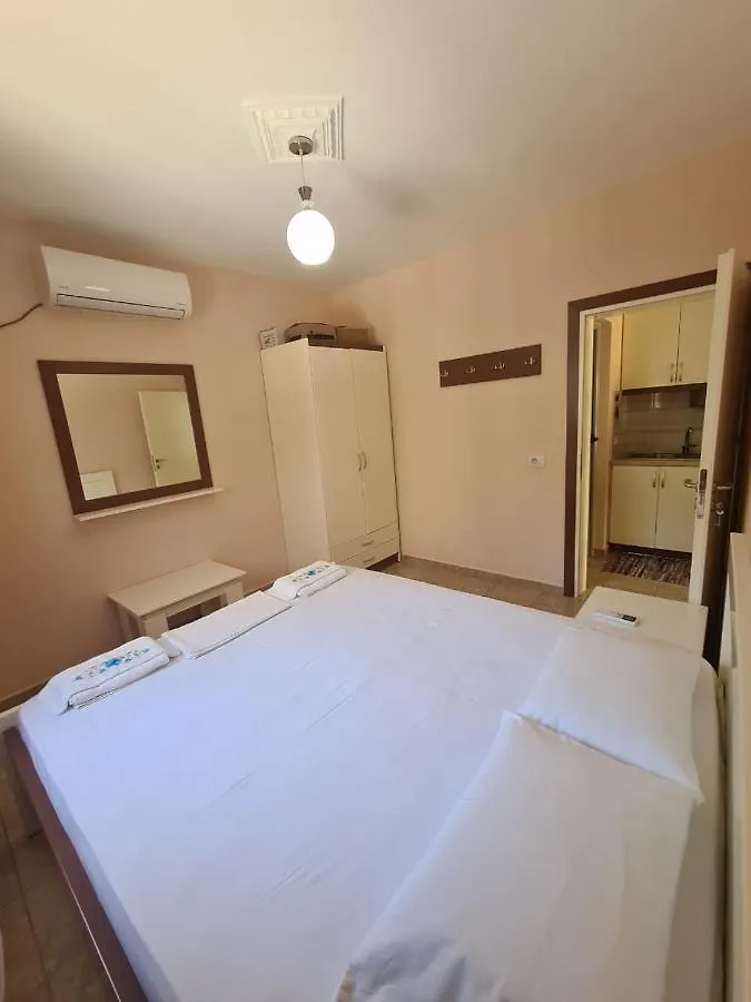 Martini Vacation Home Saranda